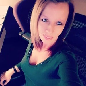 Meet your Posher, Tabitha